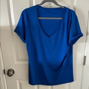 Source Unknown Women’s Royal Blue V-Neck Short Sleeve Tee, Size L, NWOT